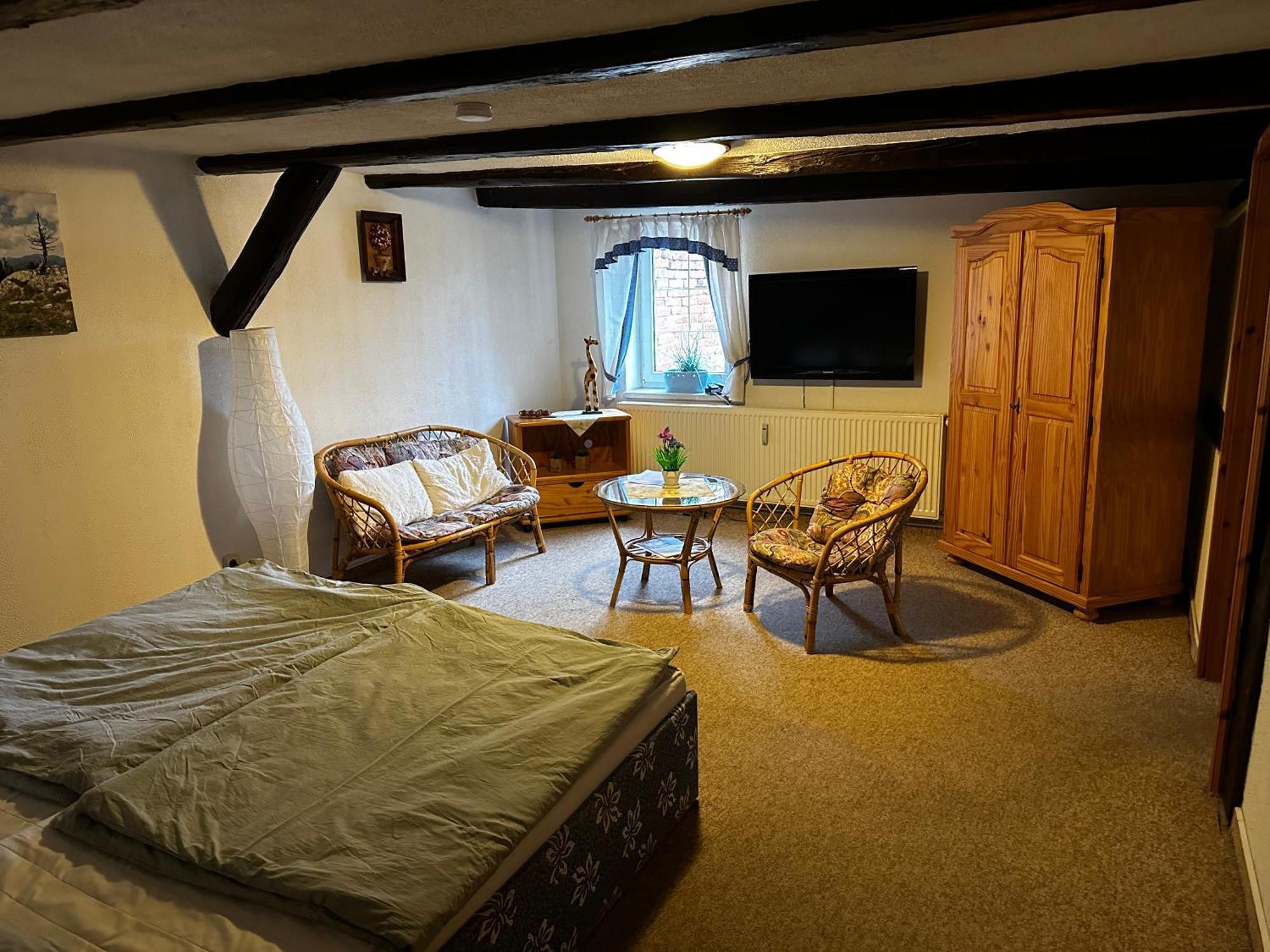 Pension Zum Faesschen ナウムブルク エクステリア 写真